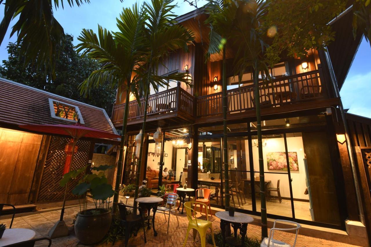 מלון צ'יאנג מאי The Eight Ratvithi House מראה חיצוני תמונה